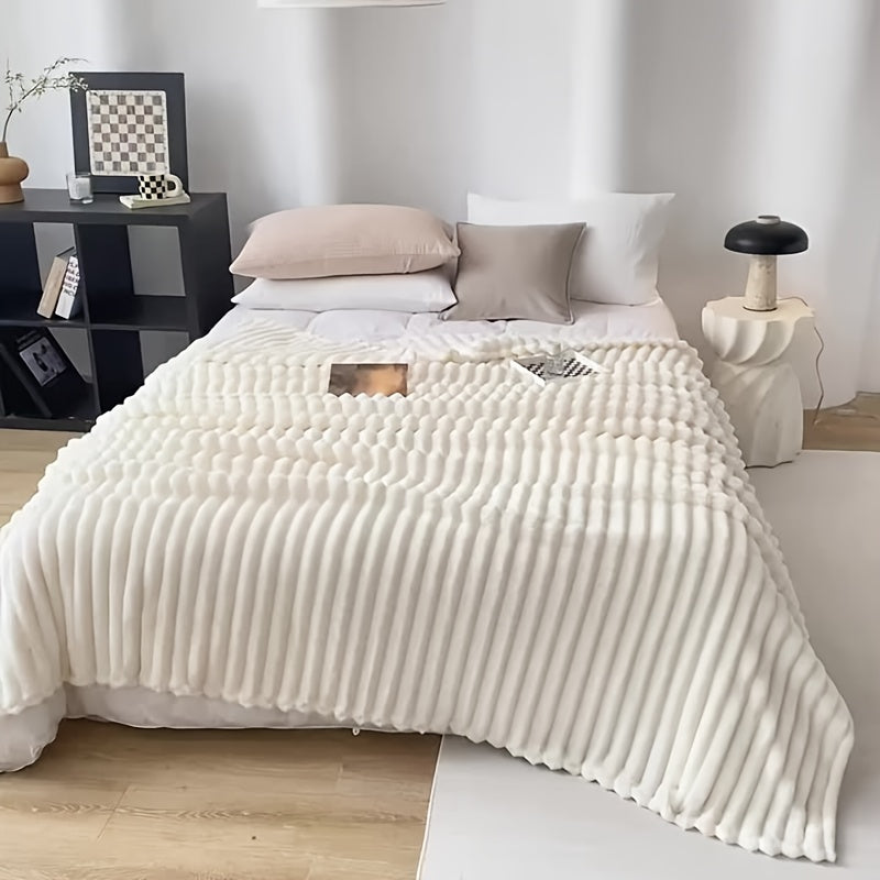 Ultra-Soft Pink Faux Rabbit Fur Blanket for All Seasons