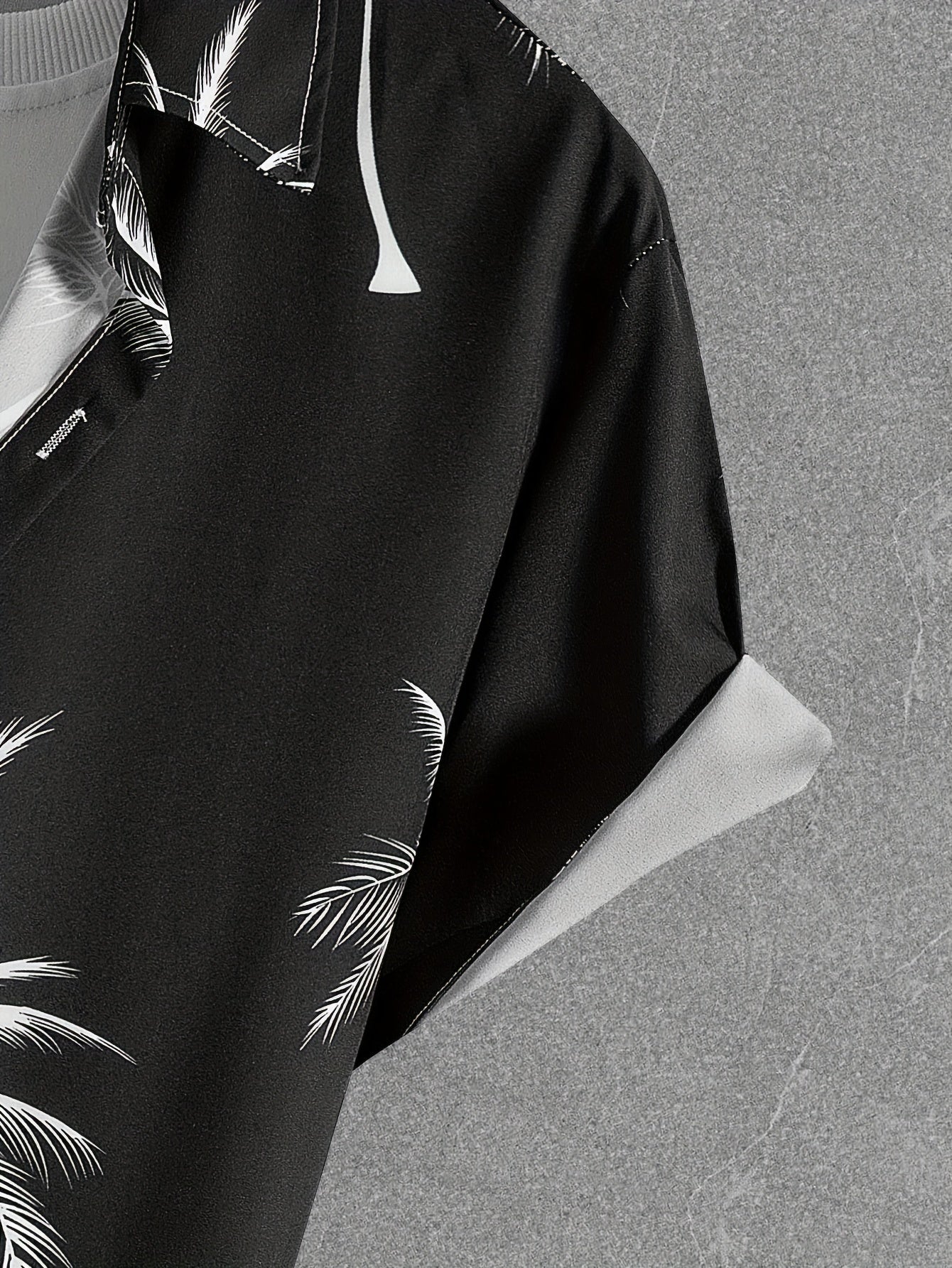 Coconut Tree Print Men's Summer Outfit - Shirt and Shorts Set