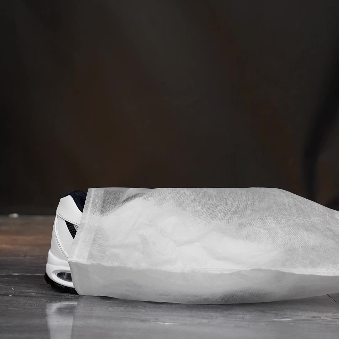 Plus Size Men's Sneakers with Air Boost, Non-Slip Grip