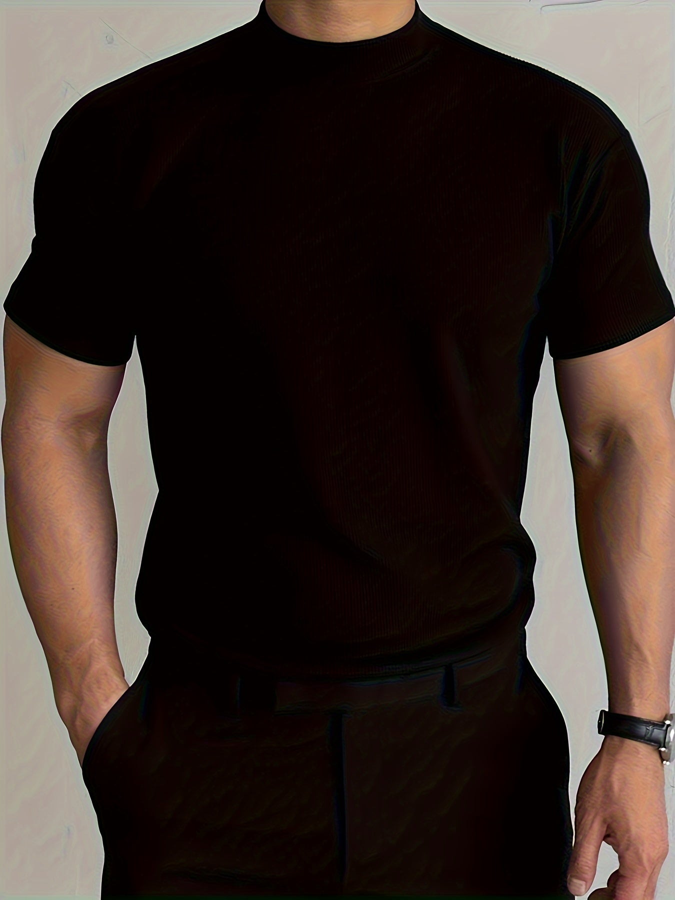 Summer Slim-Fit Crew Neck Tee for Active Men’s Wear