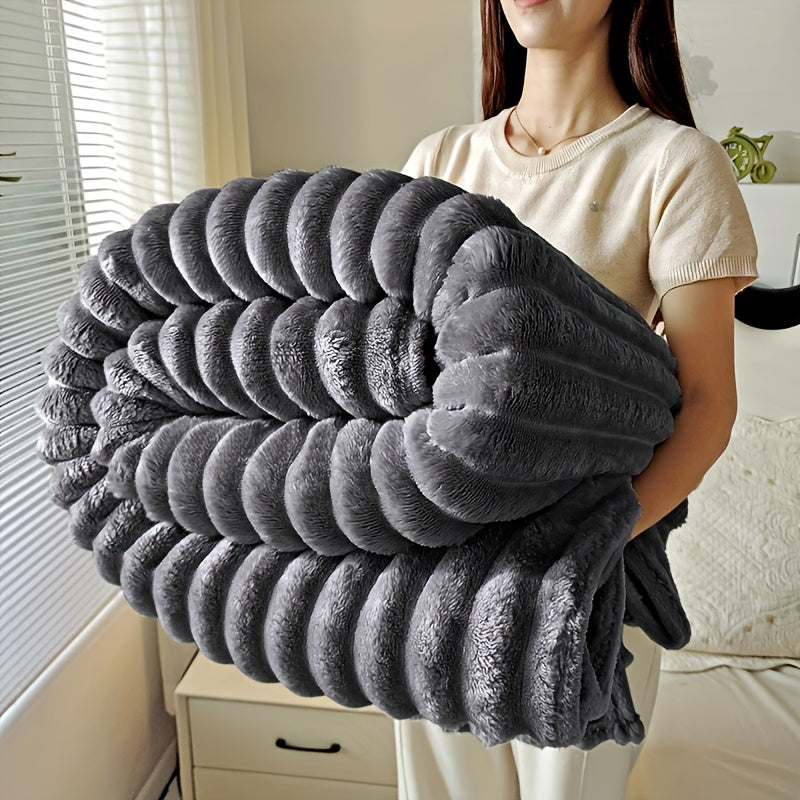 Ultra-Soft Pink Faux Rabbit Fur Blanket for All Seasons