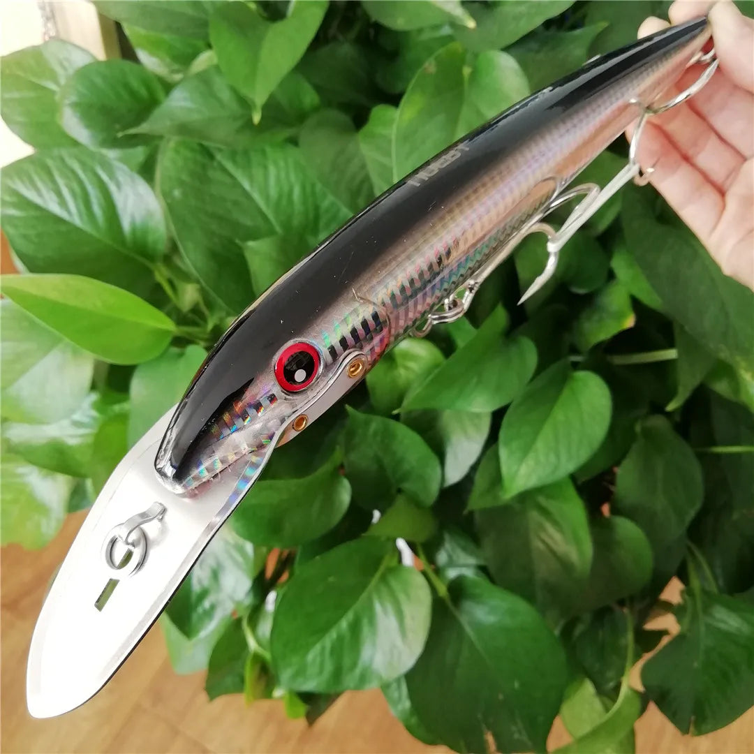 HookUpCo. Big Lip Tuna Trolling Fishing Lure - HookUpCo.