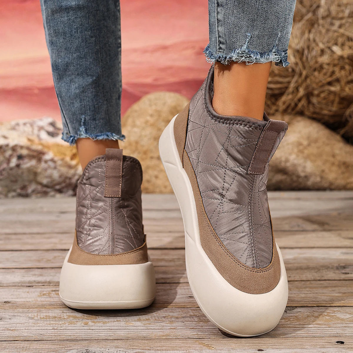 Cozy Fleece-Lined Snow Boots for Women - Non-Slip Comfort