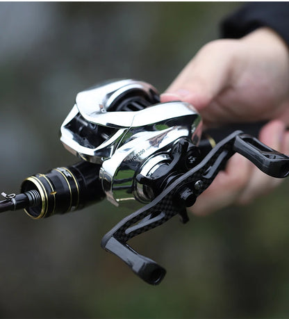 HookUpCo. High-Speed Saltwater Baitcasting Reel - HookUpCo.