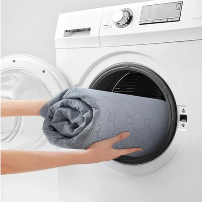 HookUpCo. Washable Anti-Slip Dog Pee Pad
