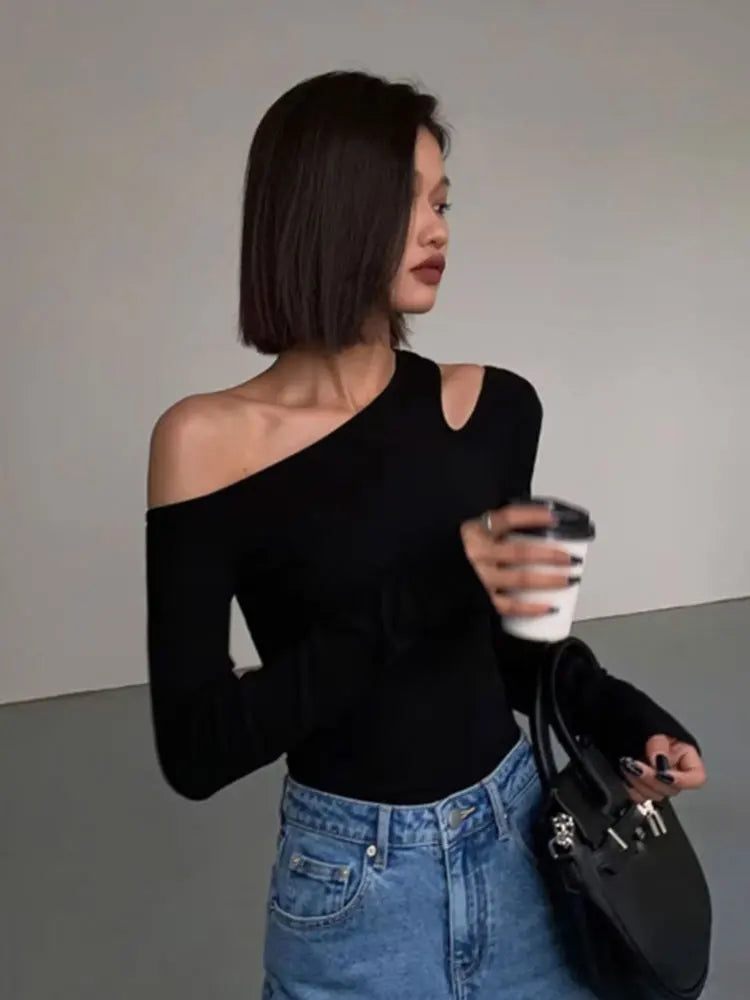Skew Collar Off-Shoulder Crop Top for Spring Fashion