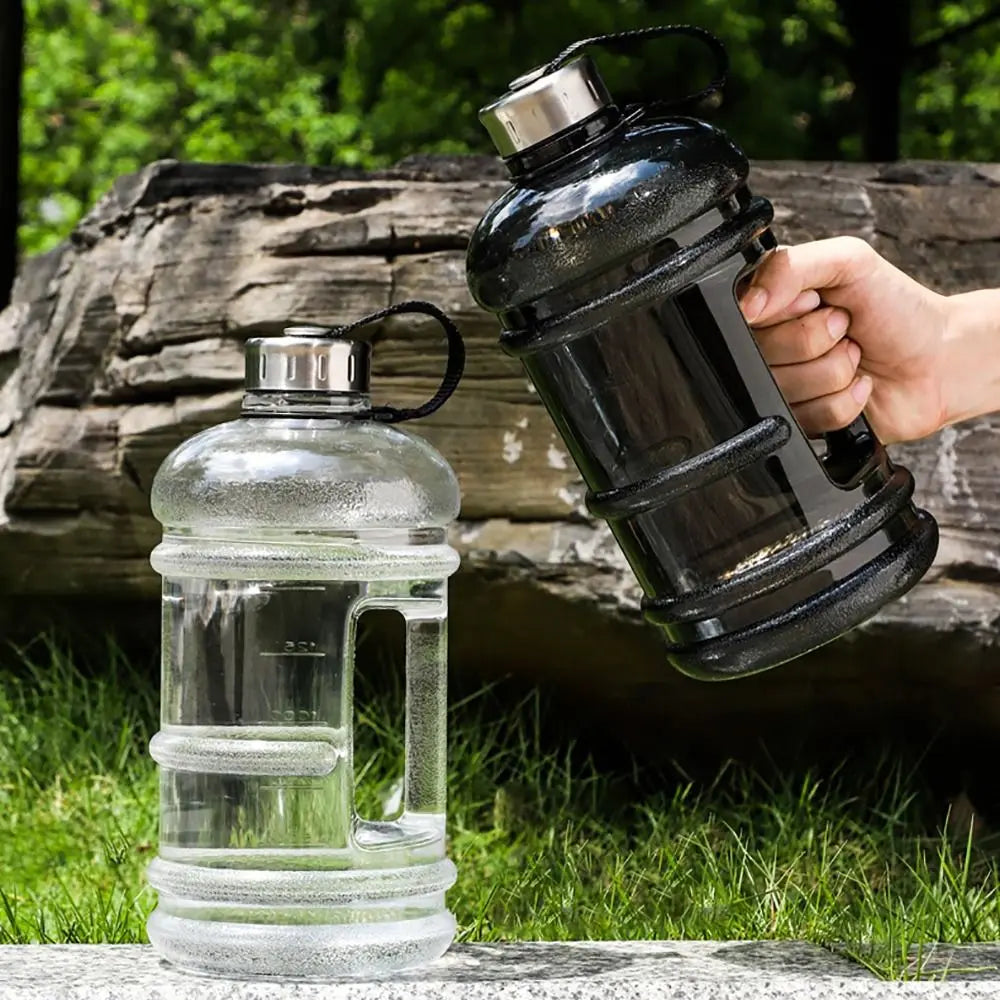 HookUpCo. 2L Sports Water Bottle with Handle - HookUpCo.
