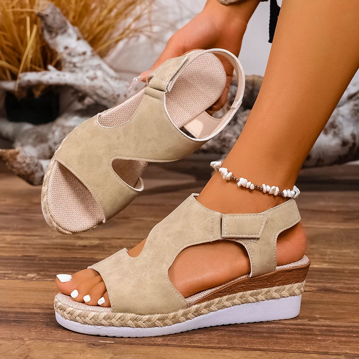 Lightweight Summer Wedge Sandals for Beach and Casual Wear