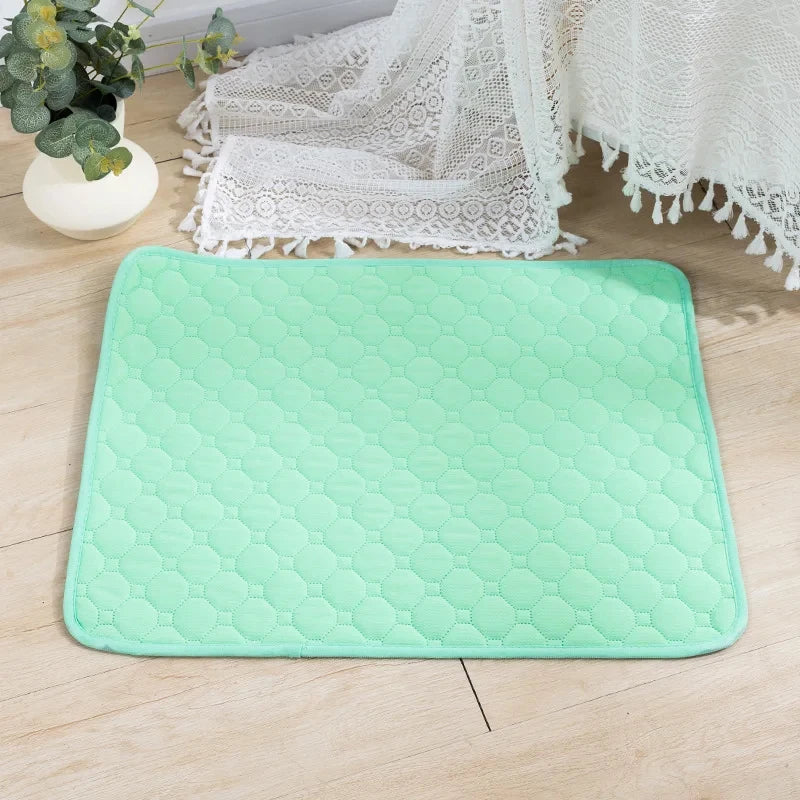 HookUpCo. Washable Anti-Slip Dog Pee Pad