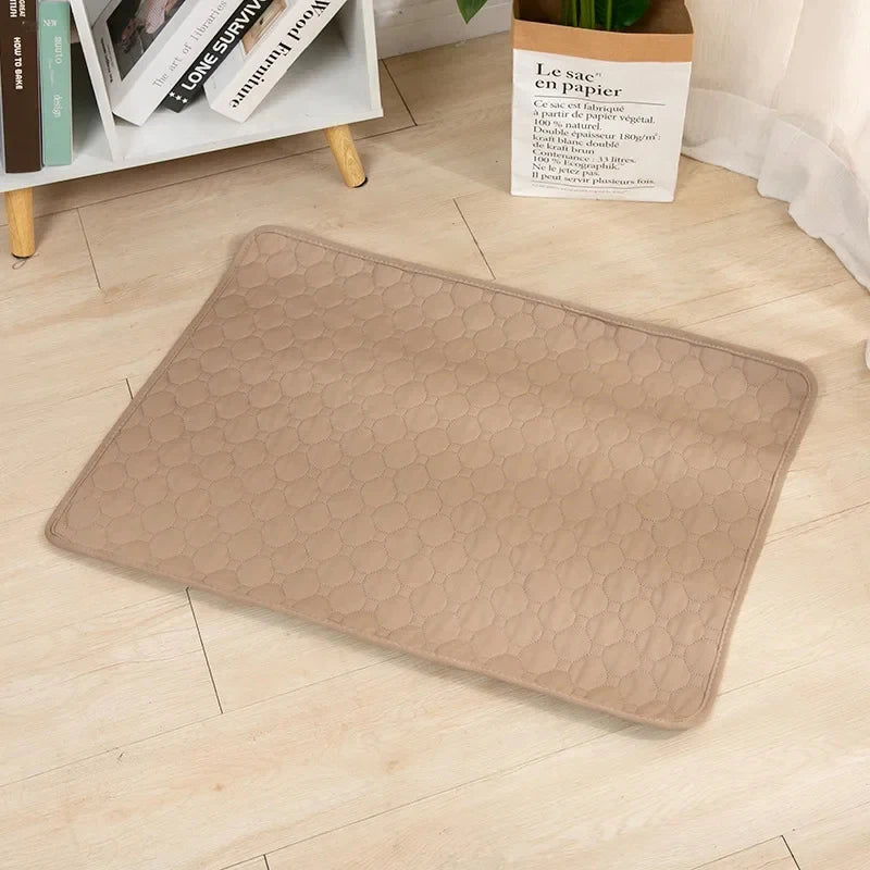 HookUpCo. Washable Anti-Slip Dog Pee Pad