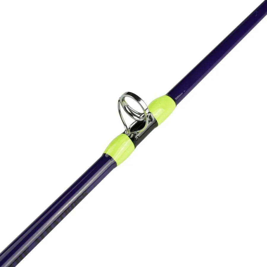 HookUpCo. 7'6" Catfish Casting Rod with Glow Feature - HookUpCo.