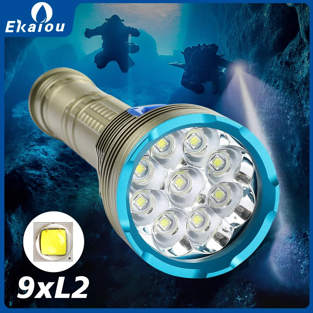 HookUpCo. Waterproof Diving Flashlight