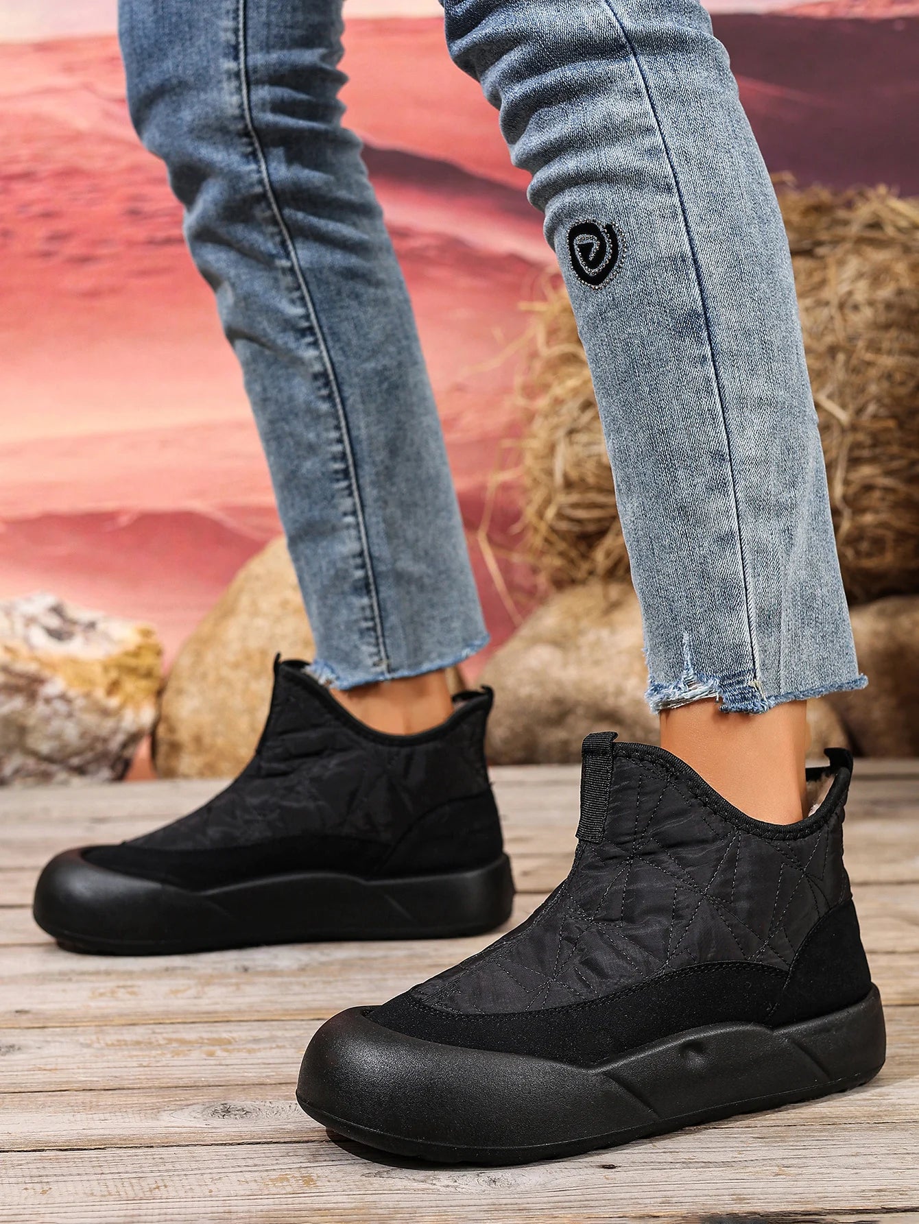 Cozy Fleece-Lined Snow Boots for Women - Non-Slip Comfort