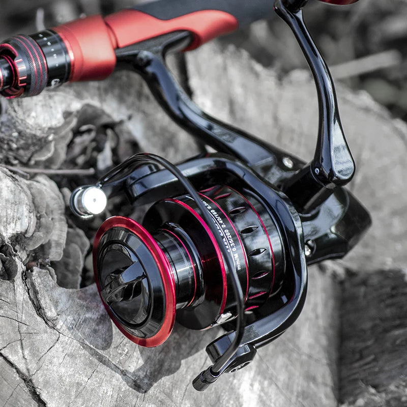 HookUpCo. Premium Spinning Fishing Reel 1000-7000 - HookUpCo.