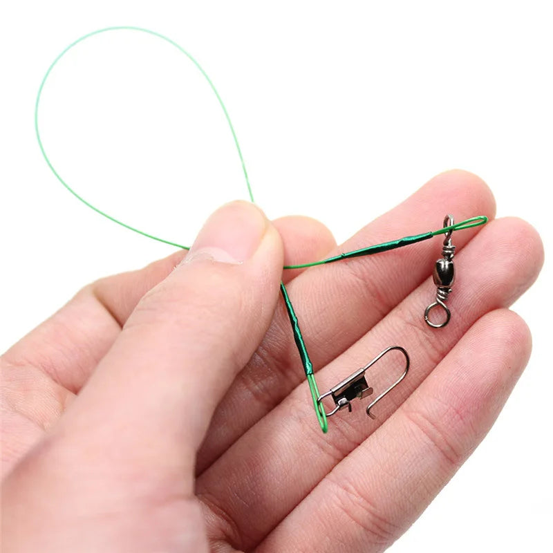 HookUpCo. Steel Fishing Leader with Swivel 30cm - HookUpCo.