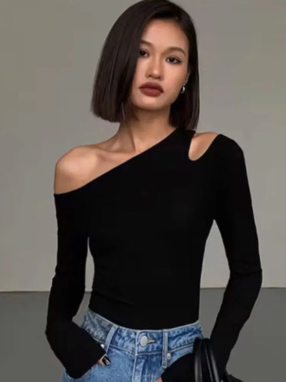 Skew Collar Off-Shoulder Crop Top for Spring Fashion
