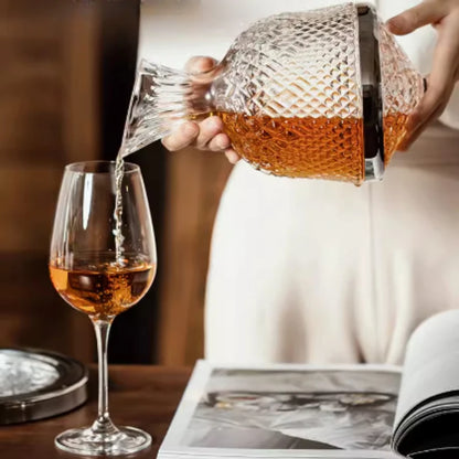 Elegant 360° Rotating Crystal Wine Decanter
