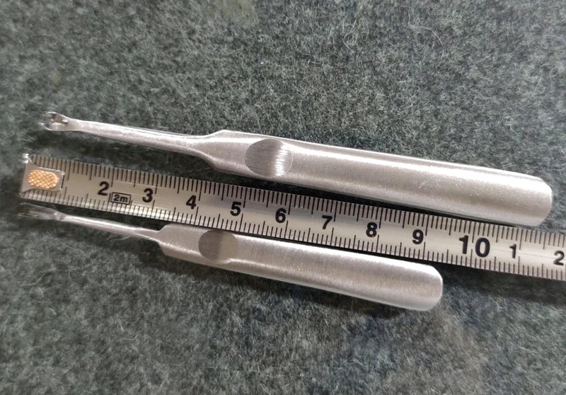 HookUpCo. Leather Groover Tool for Precise Edge Finishing