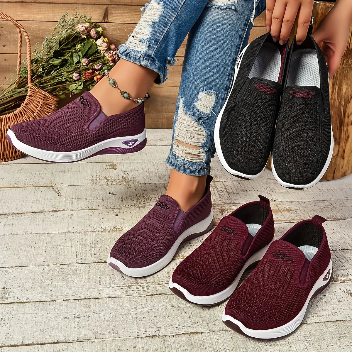 HookUpCo. Women's Soft Casual Sneakers for Effortless Style