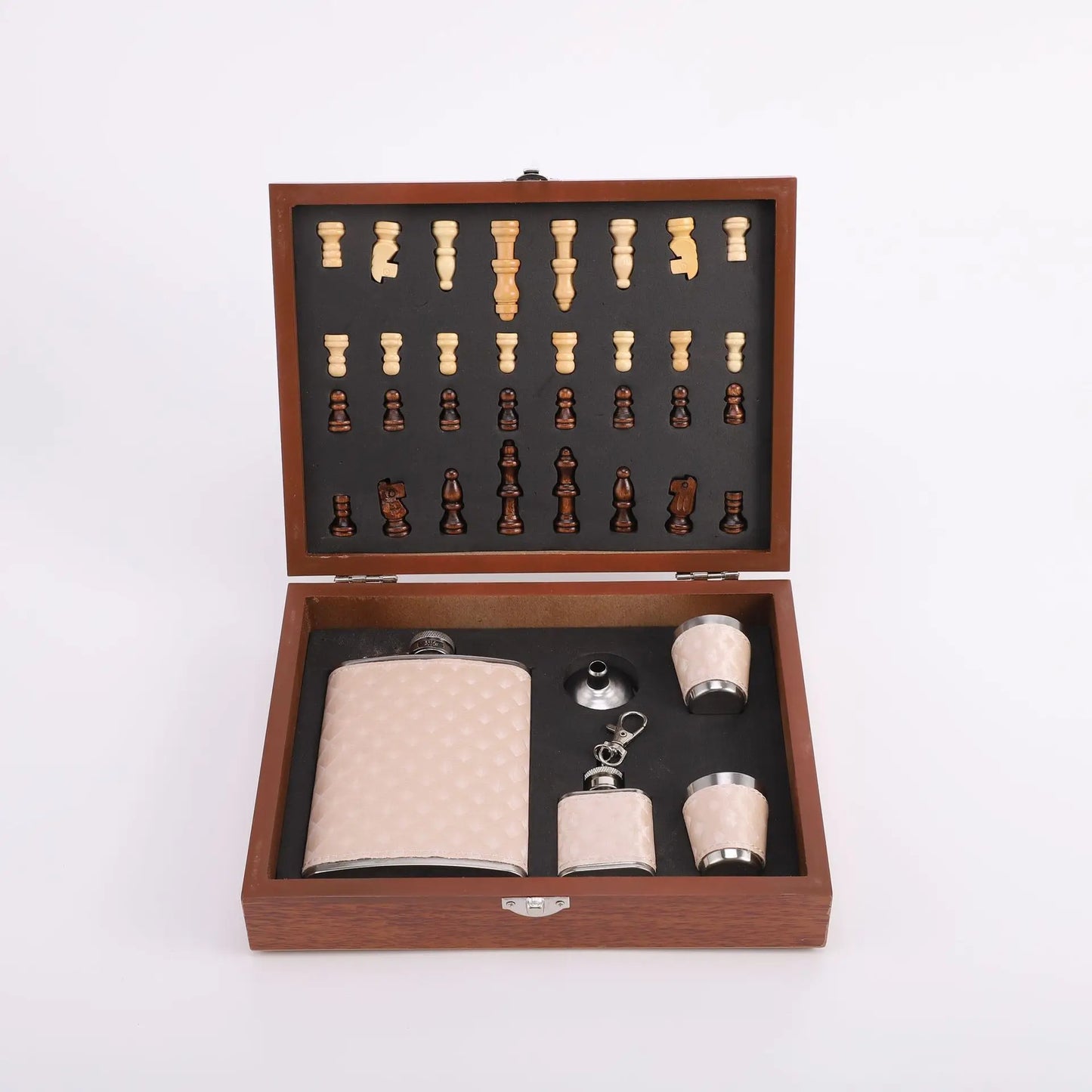 HookUpCo. Leather Hip Flask Gift Set with Box