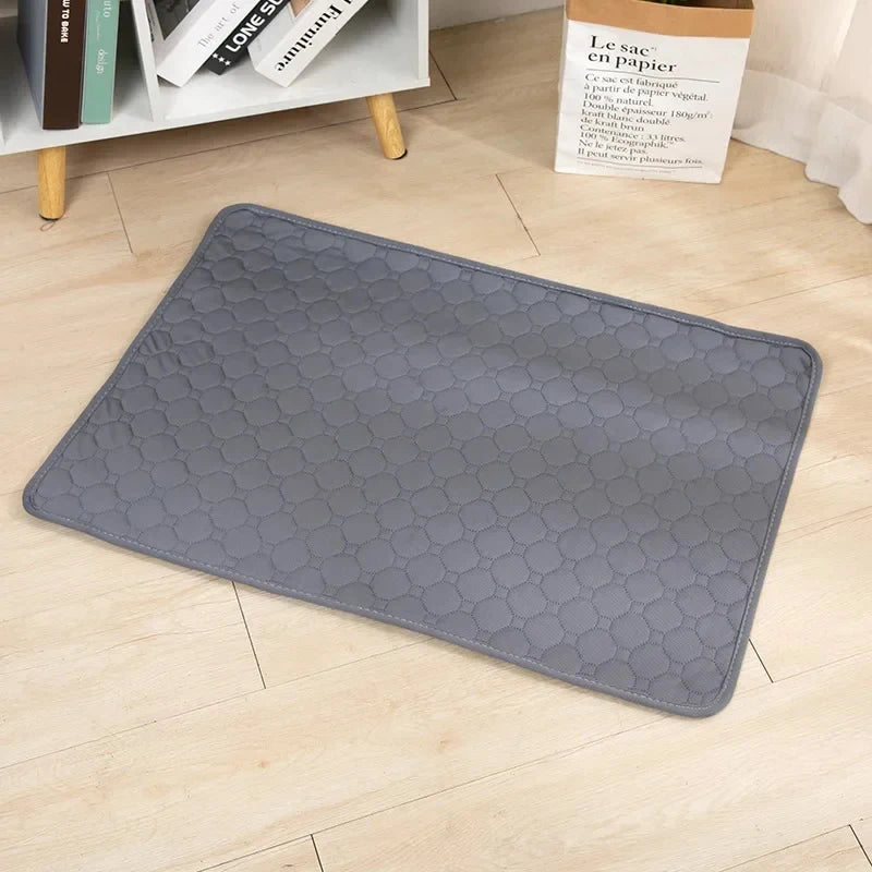 HookUpCo. Washable Anti-Slip Dog Pee Pad