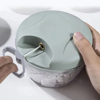 Effortless Garlic Chopper for Easy Meal Prep