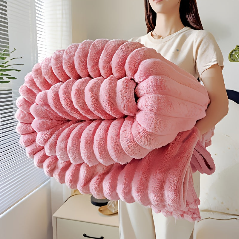 Ultra-Soft Pink Faux Rabbit Fur Blanket for All Seasons