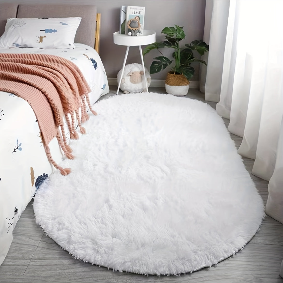 Soft Plush Oval Rug - Modern Neutral for Cozy Spaces