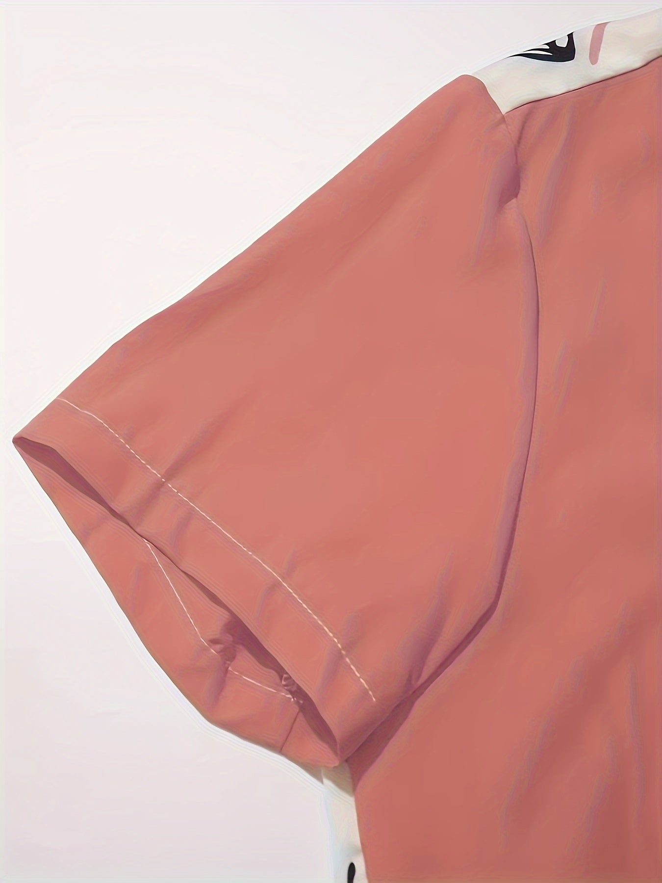 Casual Summer Outfit Set: Hawaiian Shirt and Shorts Combo